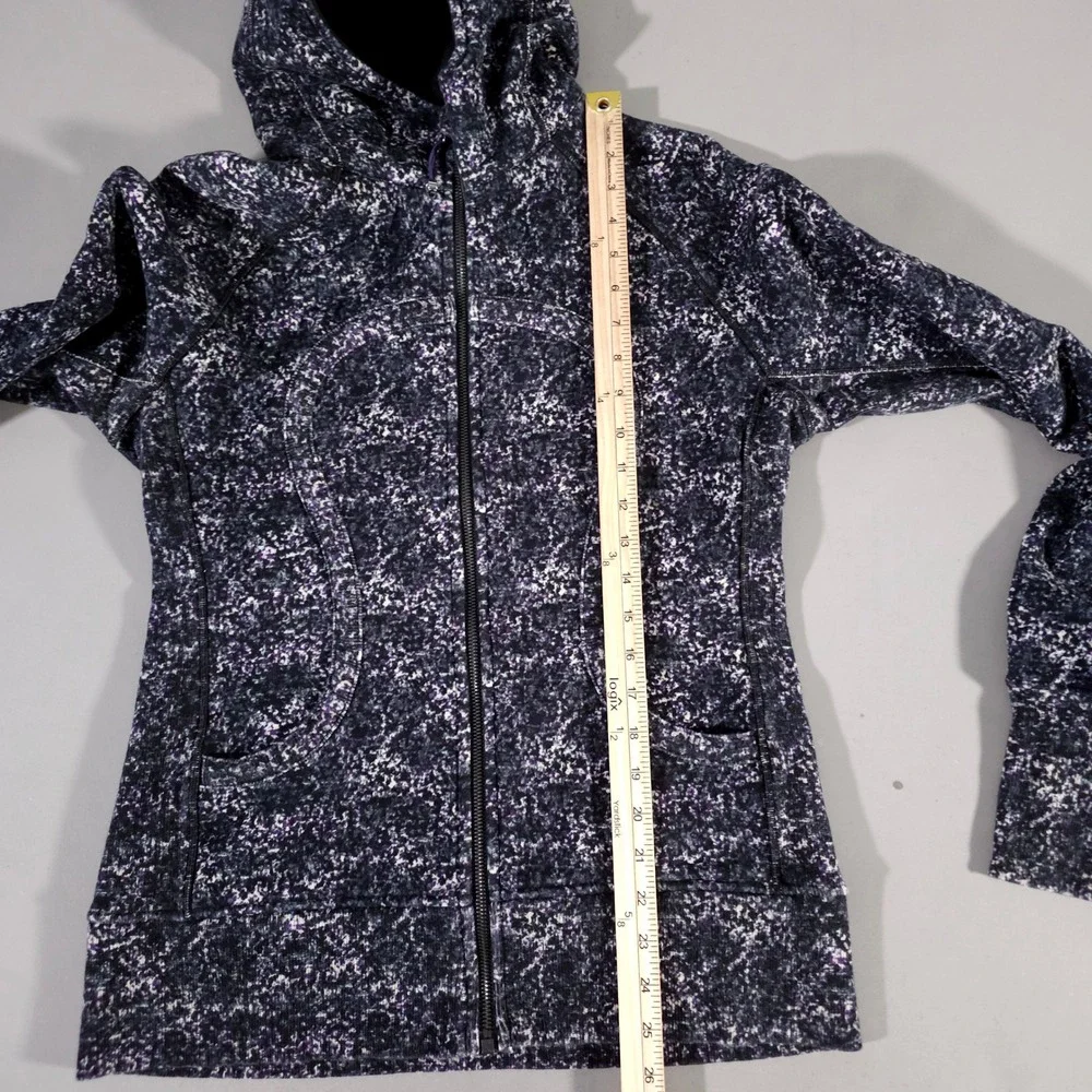 Lululemon Scuba Hoodie Women 10 Purple Black Static Print Full Zip Fleece Jacket